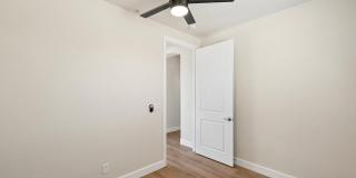 16195 W GLENROSA Avenue Gallery 26