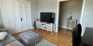 2912 N Albany Avenue Gallery 6
