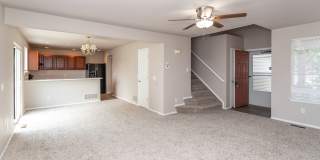 Beautiful 4-bedroom 3-bath located in Stetson Hills! Gallery 12