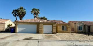 82259 Calico Avenue Gallery 8
