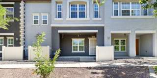 Cute one bedroom townhome! Cute one bedroom townhome! Gallery 1
