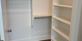 1735 Deane Street Gallery 10