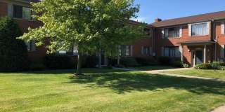 32724 Harper Gallery 1
