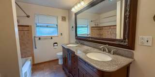 3bd/1.5ba Edmonds Home Gallery 14