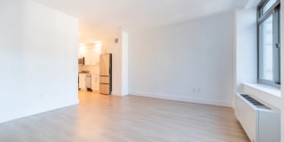 600 Washington Gallery 10