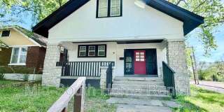 1561 Foster Ave Gallery 1