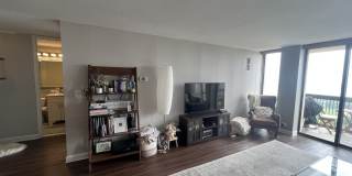 1660 N LaSalle Drive Gallery 7