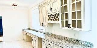 1608 Governor Nicholls Street Gallery 12