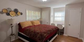 Room in 5 Bedroom Home in College Park Gallery 10