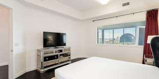 Fully Furnished High Rise with Wynn Golf Course Views! Gallery 26