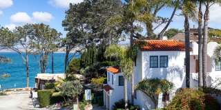 Charming comfy Studio in La Jolla Village! Gallery 30