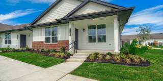 Live, love, and grow in this charming townhome! Gallery 1