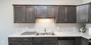 Stylish Townhome in Harrisburg School District – Open Floor Plan & Loft! Gallery 7
