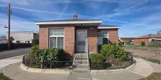 Sparks Brick House Gallery 1