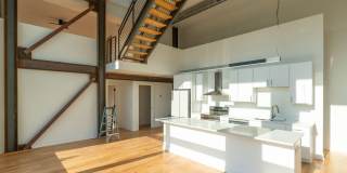 400 E Martin Street Gallery 5