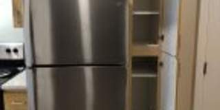 2960 Willamette St. Gallery 52