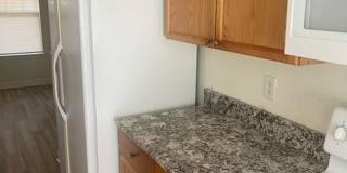 End unit townhome in Stonebrook Gallery 8