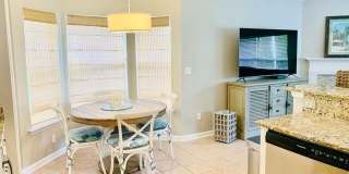 681 LAKE STONE Circle Gallery 7