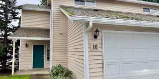 2 WEEKS FREE RENT! Beautifully Remodeled, Easy Living Townhome. Location, Location! 2 WEEKS FREE RENT! Beautifully Remodeled, Easy Living Townhome. Location, Location! Gallery 1