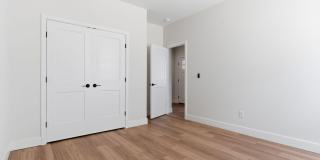 2331 E Olde Ivy Street Gallery 25
