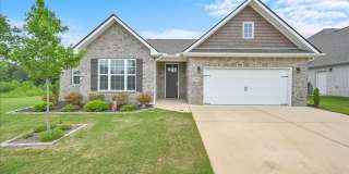 3 Bedroom, 2 Bath brick home. Gallery 1