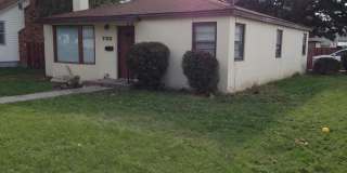 Charming 3-bedroom 1-bath house with yard in Nampa, ID! Gallery 1