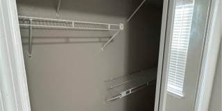 1002 Roseclair Street Gallery 23