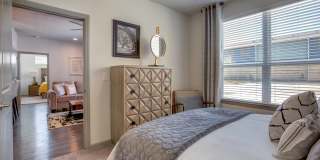 Williamson at the Overlook Gallery 20