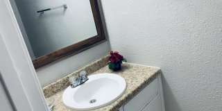 3907 Englewood Circle Gallery 11