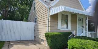 7409 Grandville Ave 7409 Grandville Ave Gallery 1