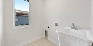 2513 40th Street W Gallery 1