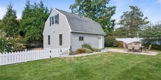 25 Gardners Lane unit: A Gallery 1