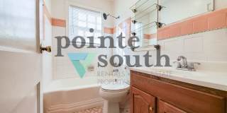 2615 W Jackson St Gallery 15