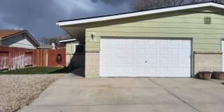 Super cute 3 bedroom, 2 bath Meridian duplex located within walking distance to Meridian Middle School.  Small fully fenced with two car garage. Gallery 1