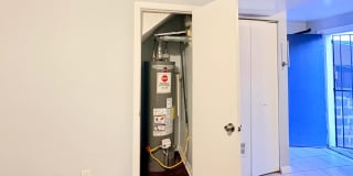 Beautifully Renovated 2-Bedroom Home in Baltimore, MD! Gallery 6