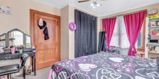 224 Bank Avenue Gallery 21