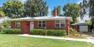 7115 LUCKY Drive E Gallery 2