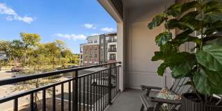 The Sloan Gallery 21