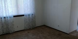 3 Bedroom, 2 Bathroom Home! Schedule a Showing! Gallery 7