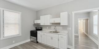 Large Near Downtown 2BR/2BA House For Rent Gallery 13