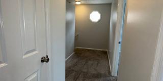 Lovely Single Family House! All Electric, Garage, Deck, Privacy Fenced Backyard, Pets Ok! Gallery 17