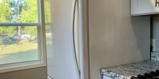 107 N Gillette Ave Gallery 25