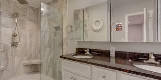 Spacious 5 Bedroom Home in Ooltewah with two separate living areas! Gallery 20