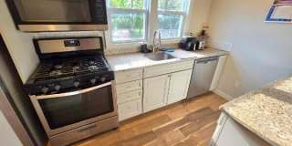 1014 Fifth Avenue Gallery 4