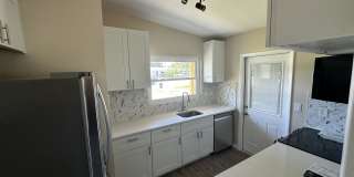 3335 Dudley Street Gallery 7