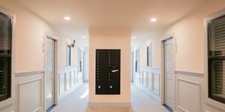 Inez Gallery 14