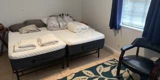 13 South Palmway Avenue - A Gallery 6