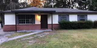 Cozy home off White Bluff Rd Gallery 1