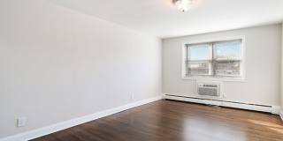 White House Apartments Gallery 4