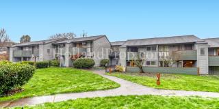 Charming 1-Bedroom Condo, close to shopping! Gallery 1